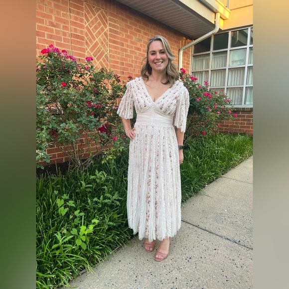 SOLD. Preowned $798 Mac Duggal Floral V Neck Ruffle Empire Waist Gown Blush 10 - Picture 10 of 10